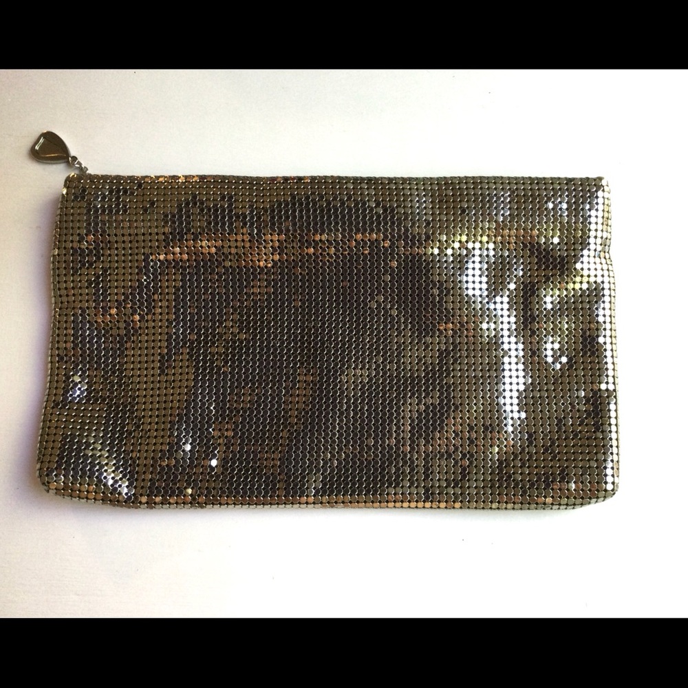 Vintage Whiting and Davis Metal Mesh Clutch